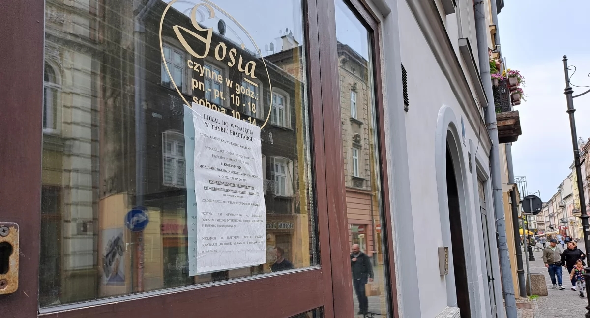 Does the city support local entrepreneurs enough?