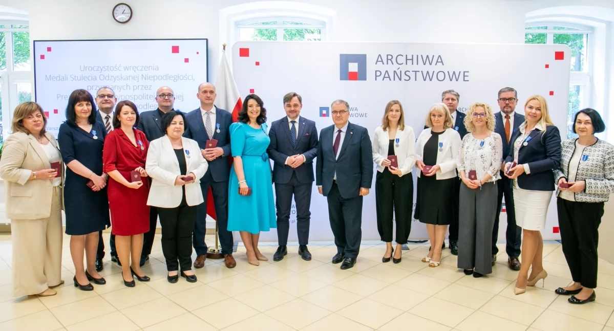 Ze cultiveren de geschiedenis en bewaren die voor het nageslacht. Archivarissen bekroond [FOTO'S]