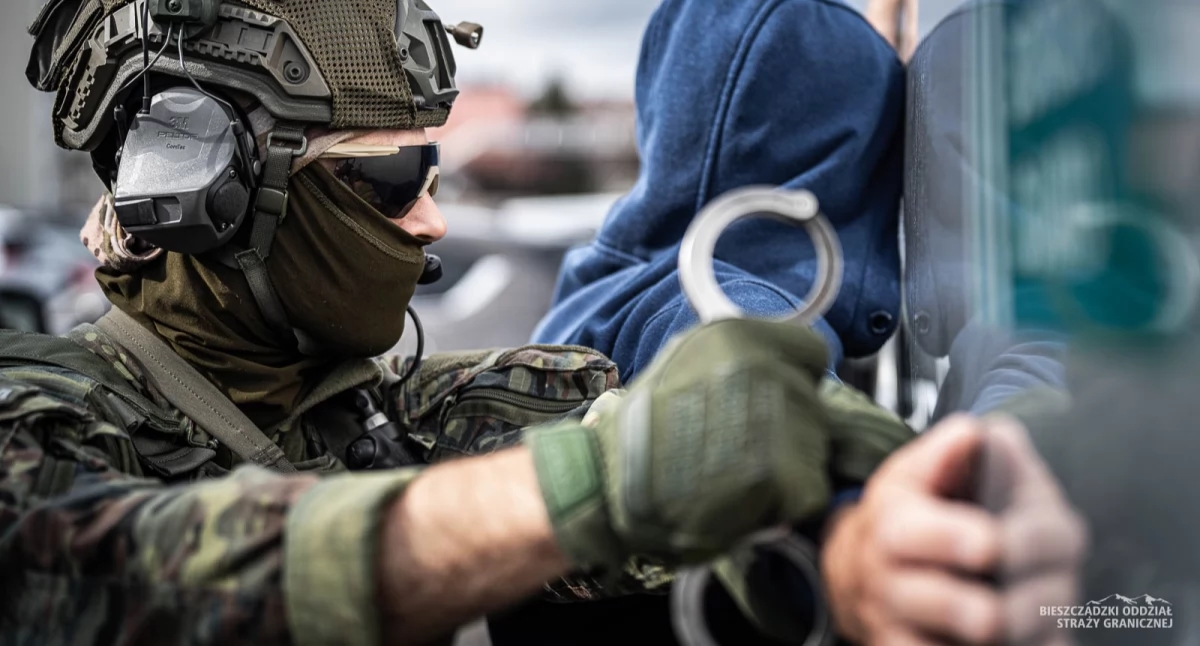Budomierz'de 40 yaşında bir adam tutuklandı. Bir çocuğu kaçırmaktan aranıyordu.