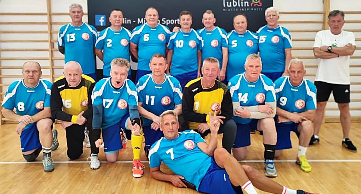 São como vinho… Oldboys Czuwaj Przemyśl são vice-campeões da Polónia