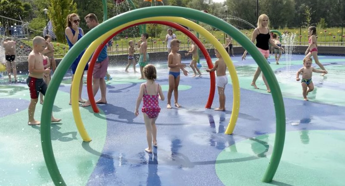 Il parco giochi acquatico di Sanocka Street sta iniziando