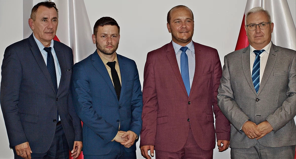 Vereadores independentes de Przemyśl se opõem à criação de complexos escolares e de jardins de infância