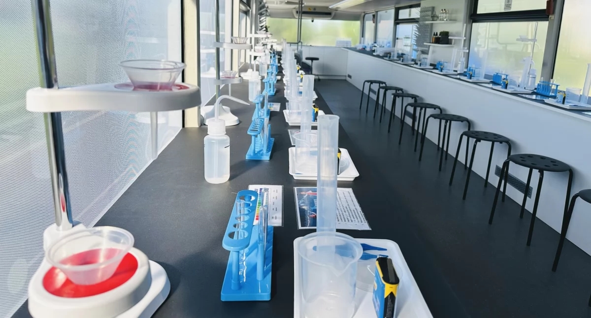 Zaterdag met het Mobile Science Laboratory op het Przemyśl-marktplein