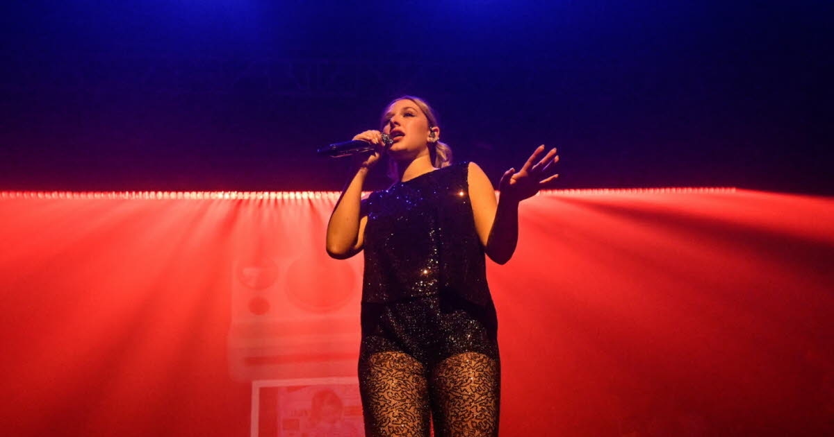 Lyon Metropolis. „Nie mogłam się doczekać, żeby zaśpiewać moje piosenki”: Helena, objawienie Star Ac, wkrótce na scenie LDLC Arena