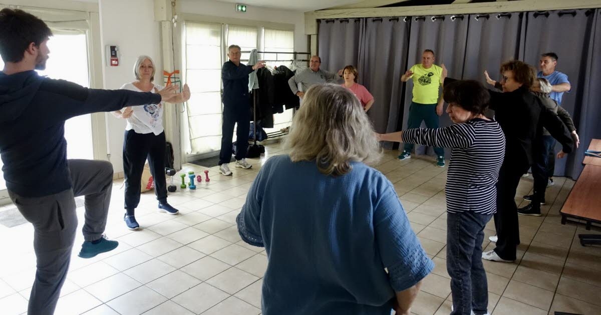 Pouilly. Dumbbells and forks: sports and diet for seniors