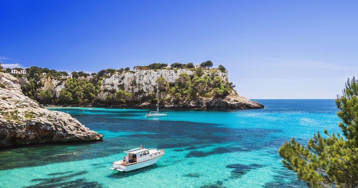 Britische Touristen auf dem Weg nach Spanien werden gewarnt, da morgen eine wichtige neue Regel in Kraft tritt.