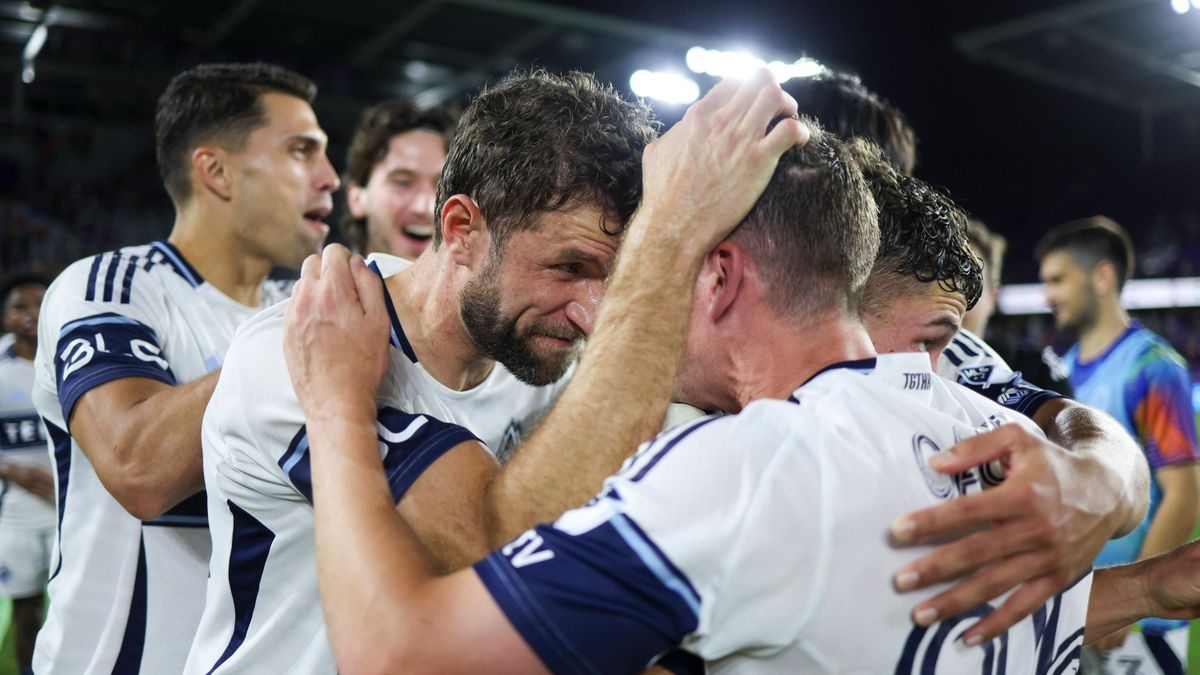 Thomas Müller scoort, Erling Haaland verliest zijn zenuwen: dit gebeurde er dit weekend op de andere velden – Een hoop en derby’s