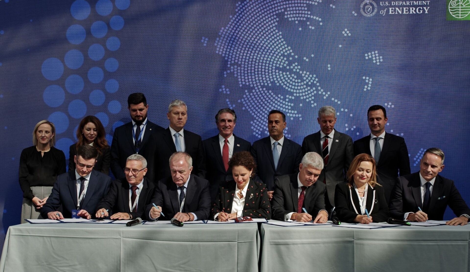 ICGB ve bölgesel iletim sistemi operatörleri Ukrayna'ya iki yeni rota ürünü sunacak