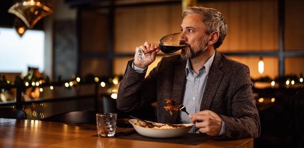 Rafael Tonon: Karaciğer sorunları ve diş kaybı: Şarap eleştirisinin romantik olmayan tarafı.