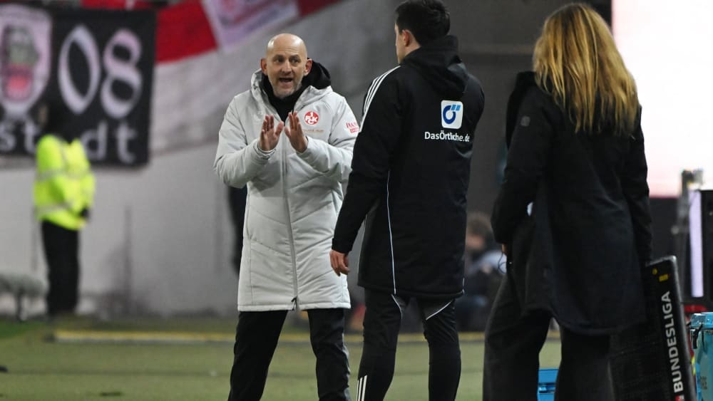 Либеркнехт сердито заявил: «Я больше не доверяю этой линии».