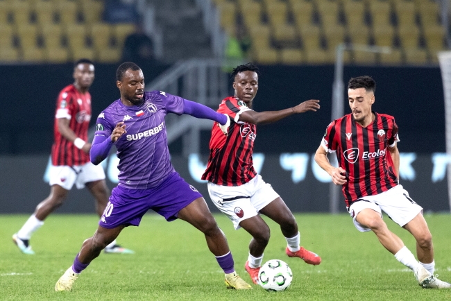 Konferans Ligi'nin 3. turu: Raków ve Jagiellonia berabere kaldı, Legia ve Lech mağlup oldu