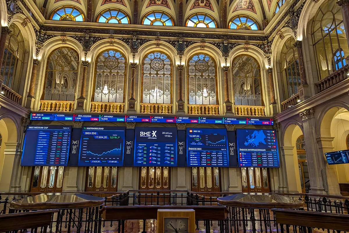 El Ibex se apoya en Santander