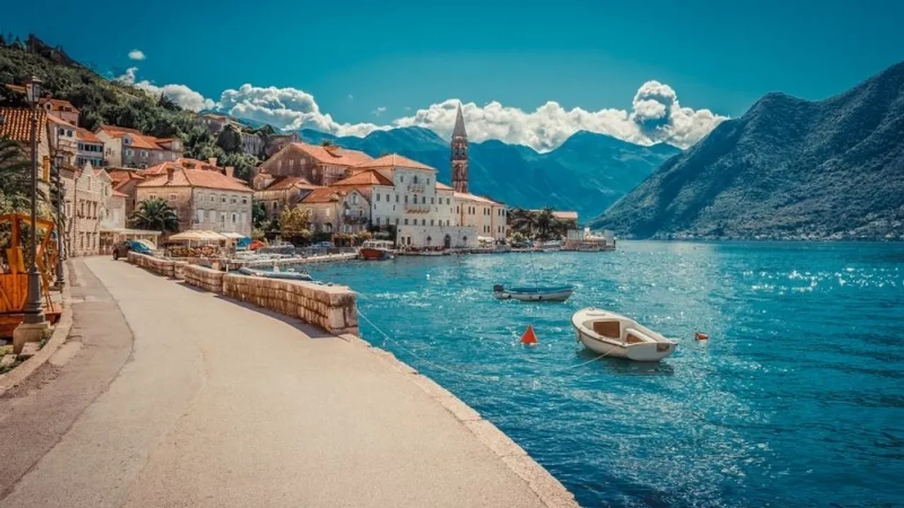 Surprising decision from Montenegro: Visas are coming for Turkish citizens!