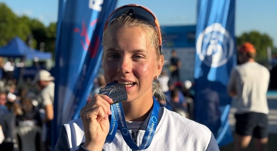 Młody sportowiec z Nowogrodu z sukcesem zadebiutował w nowej dyscyplinie olimpijskiej: wioślarstwie.
