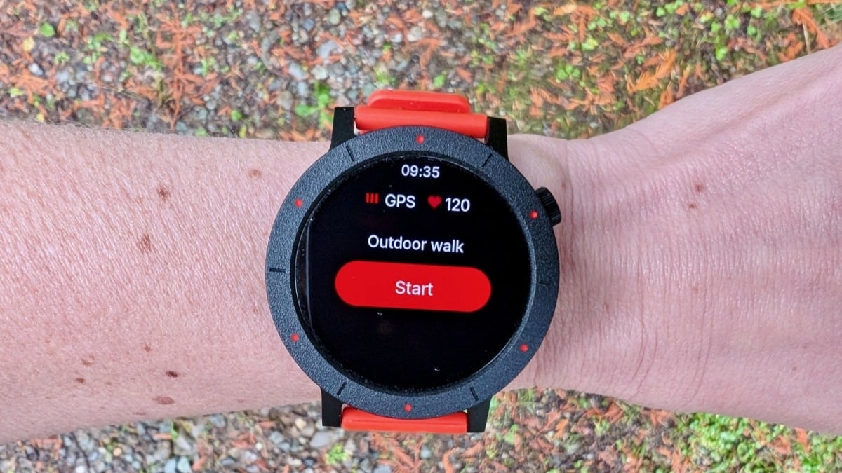 O CMF Watch 3 Pro está com preço reduzido para menos de US$ 80 antes da Black Friday — aproveite o melhor preço de sempre na Amazon.