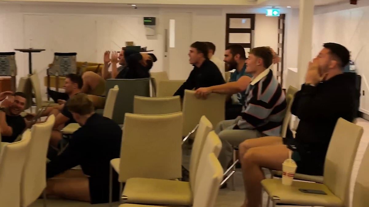 Zszokowane gwiazdy angielskiego rugby reagują na „cios nożem w plecy” Joe Marlera w epickim finale Celebrity Traitors – fani popularnego byłego gracza zrobili z niego mema