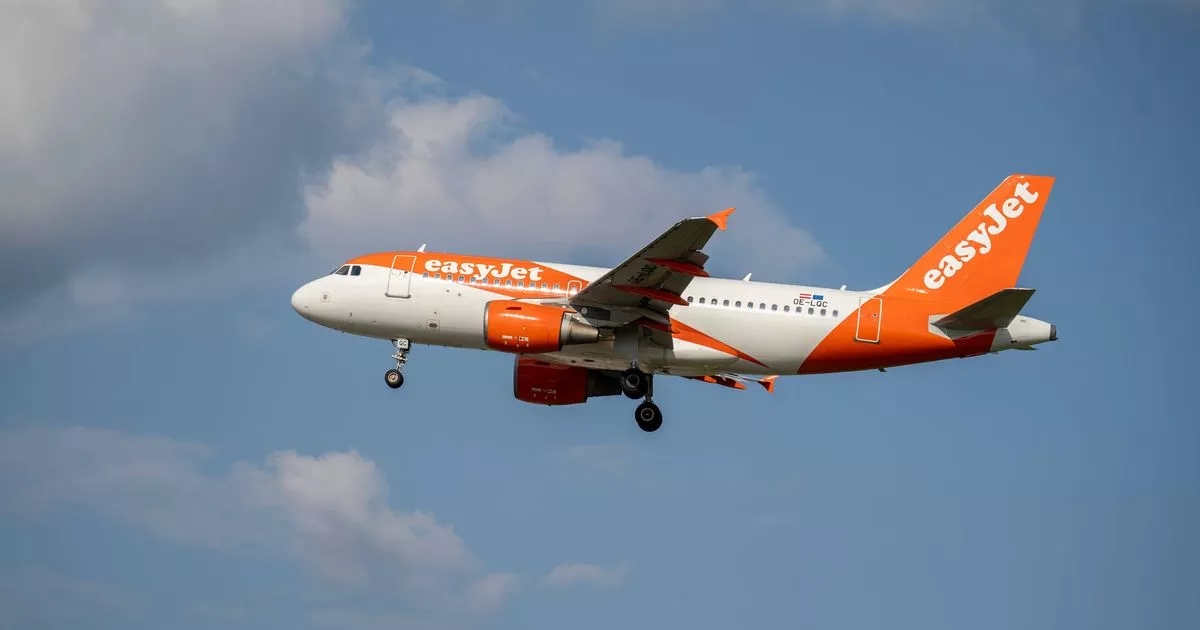 easyJet emite atualização do aeroporto para pessoas nascidas após determinada data