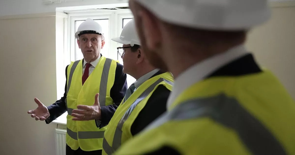 Der Skandal um ungeeignete Militärwohnungen für Helden soll mit einer Finanzspritze von 9 Milliarden Pfund beendet werden.