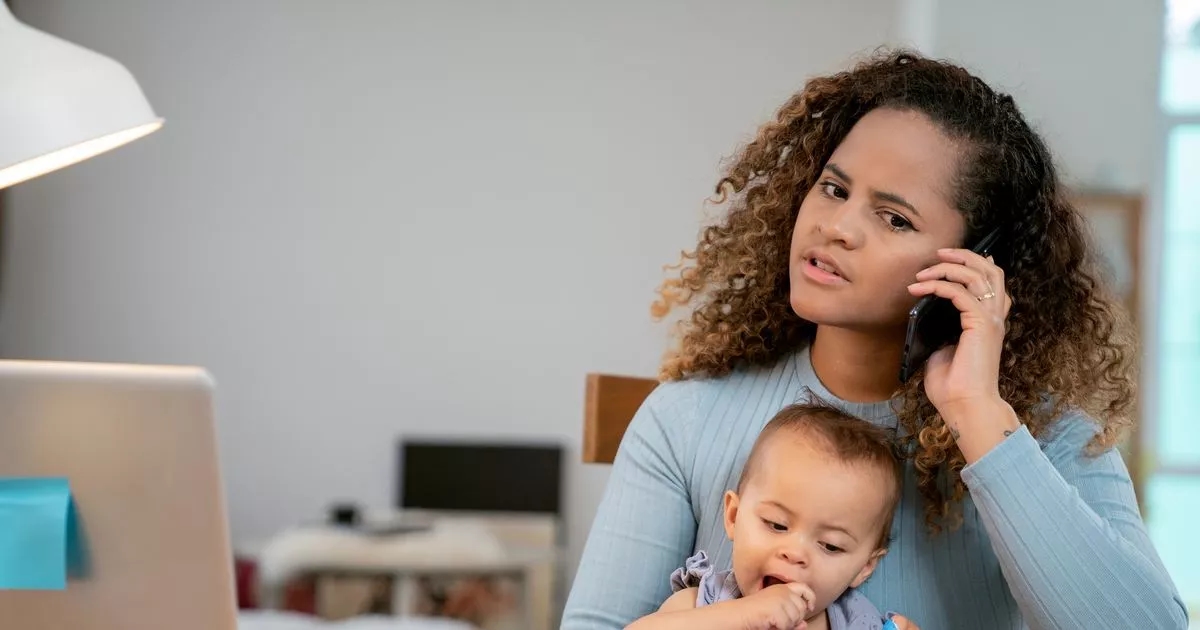 Выплаты пособий HMRC в размере 173 фунтов стерлингов в месяц или более для некоторых родителей