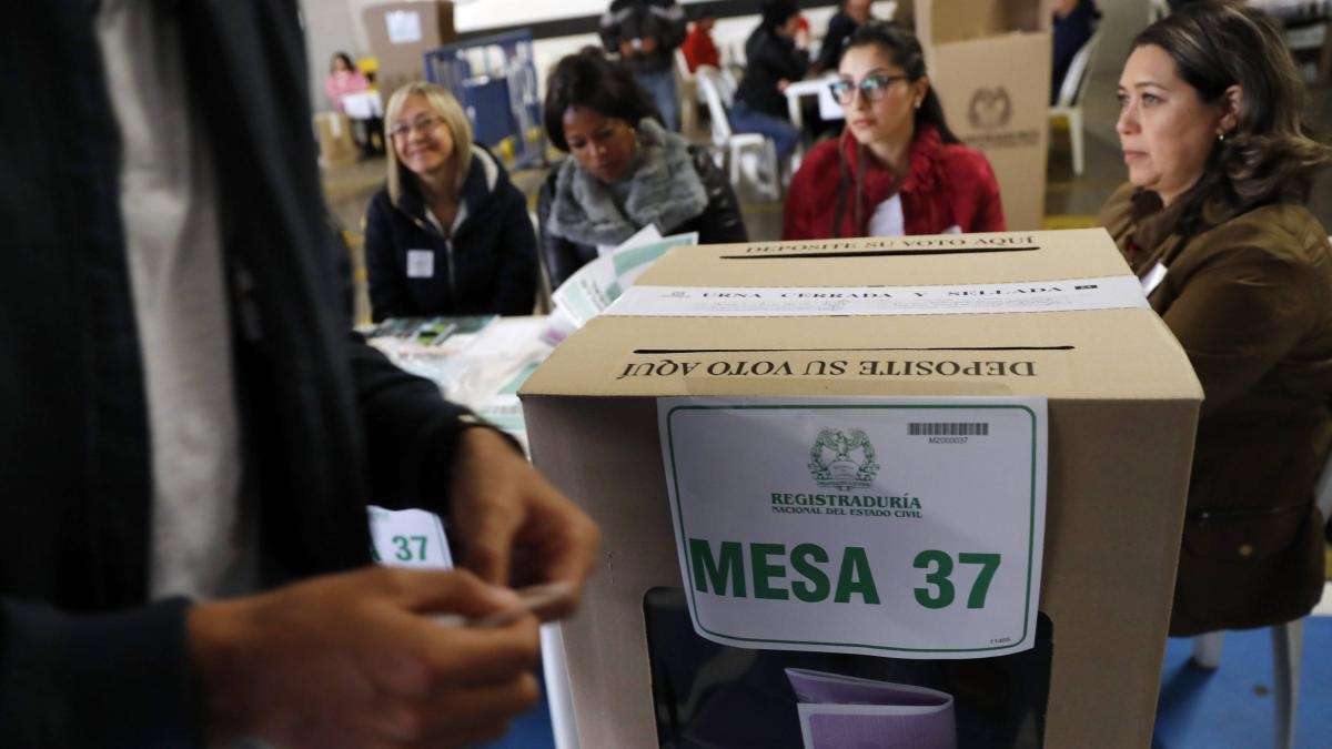 The doubts that remain about the polling law one day before the restriction on presidential surveys ends