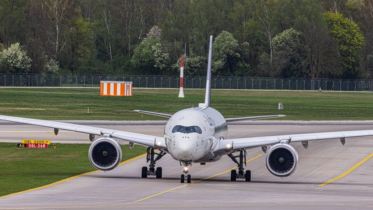 Рейс Мюнхен-Эр-Рияд возвращается: поврежденное окно вынуждает A350 вернуться