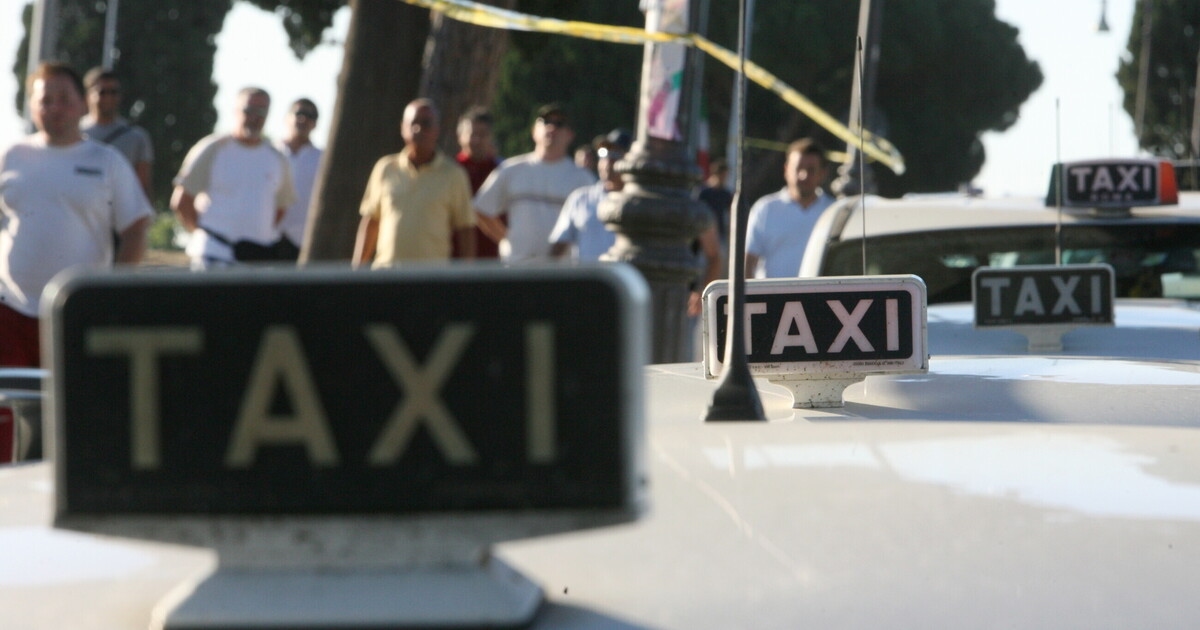 There are still few taxis in Italy
