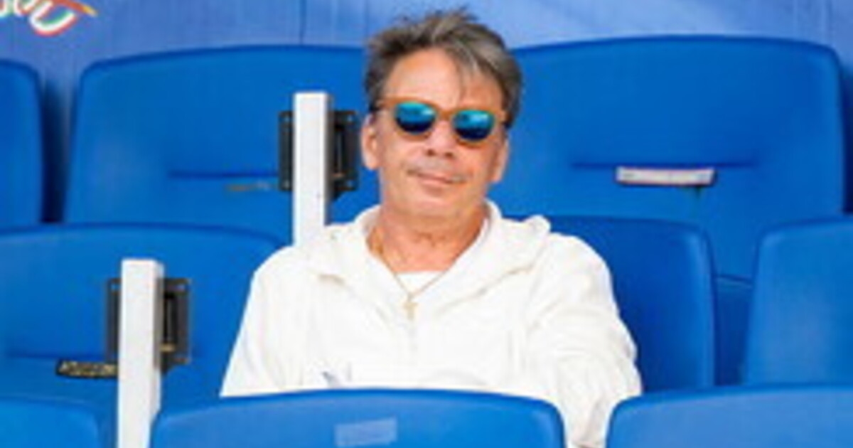 Le spectacle d'Eziolino Capuano recommence