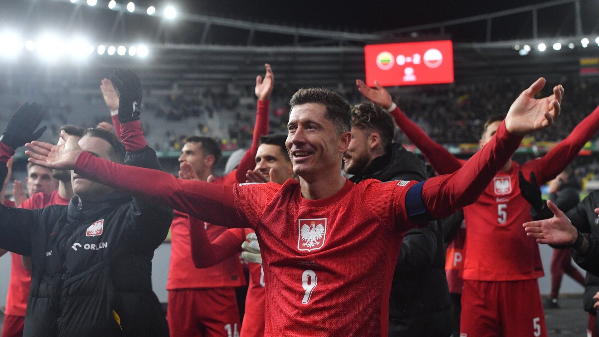 Robert Lewandowski recuperou a alegria. O capitão está a um passo de um marco histórico!