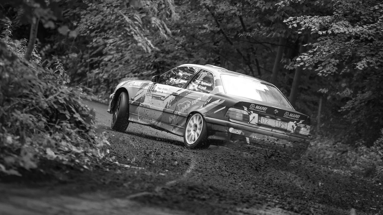 Dodelijk ongeval tijdens de Nysa Rally. Een bekende Poolse coureur kwam om het leven.
