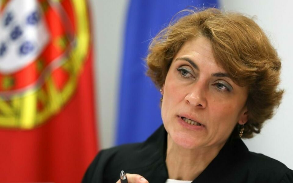 "Serious inefficiencies" in healthcare: CFP argues that the government "must be consistent" in its promises.