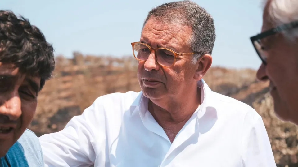 António José Seguro kendisinin "modern ve ılımlı" Sol'a ait olduğunu söylüyor.