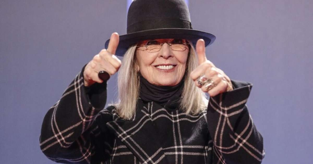 Diane Keaton died of pneumonia, family says