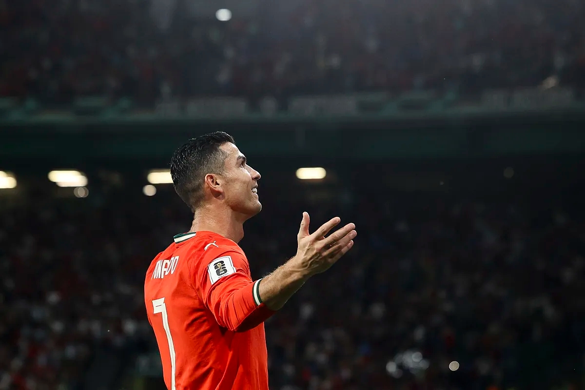 Um Cristiano Ronaldo recordista e uma Itália garantida na repescagem: nenhuma surpresa nas eliminatórias da Copa do Mundo.