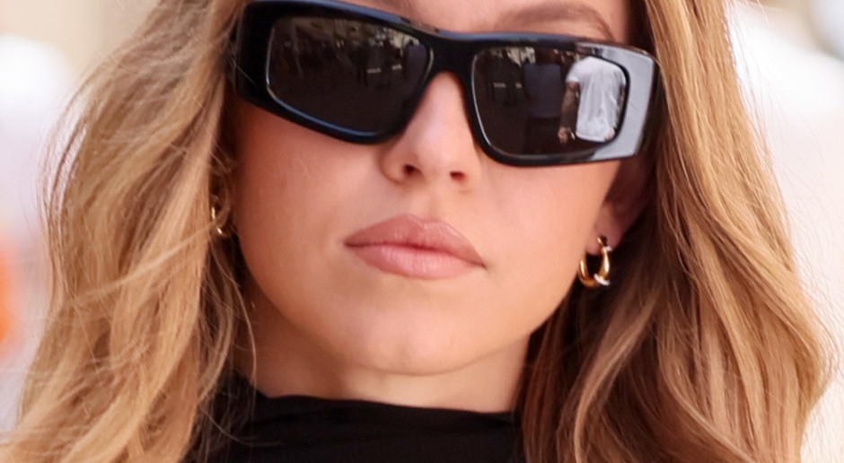 Sera-t-elle la nouvelle James Bond girl ? Jeff Bezos dirait oui !