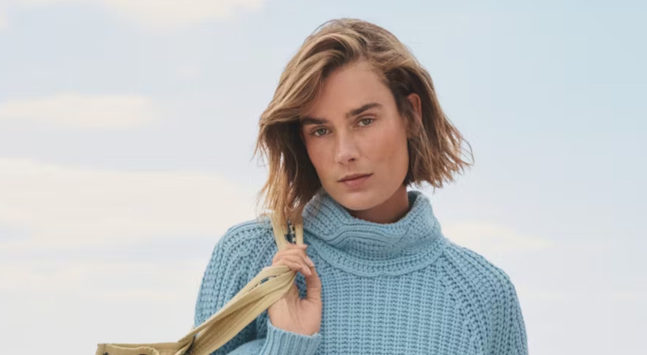 Dies ist eines der begehrtesten Strickmuster der Welt. Sie finden es in luxuriösen Pullovern für Herbst und Winter 2025.