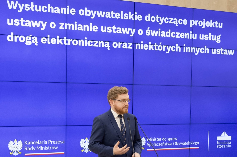 Kontrowersyjna ustawa budzi ogromne emocje, choć przyjęto niektóre poprawki opozycji