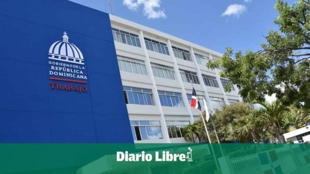 Il Ministero del Lavoro chiarisce dove si proseguirà il lavoro fino all'1:00 di notte.