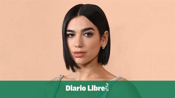 Dua Lipa ontsloeg haar agent omdat ze om de uitzetting van Kneecap had gevraagd.