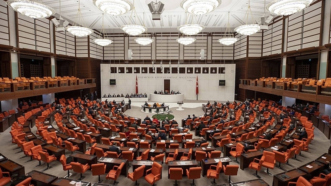 Meclis'te yeni haftada gündem yoğun: Bütçe maratonu cuma başlıyor