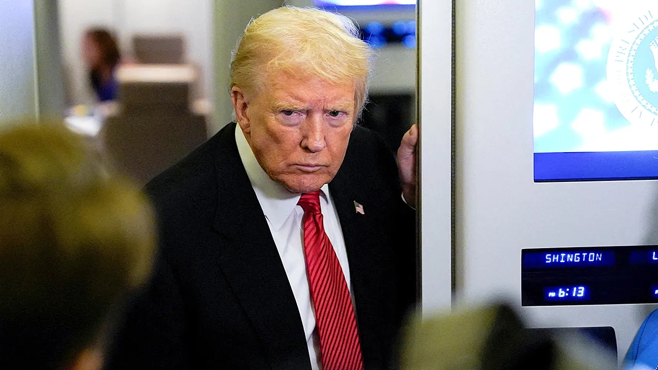 Die Republikaner im Senat blockieren einen parteiübergreifenden Versuch, Militäraktionen und Angriffe auf Drogenboote in der Karibik zu stoppen.