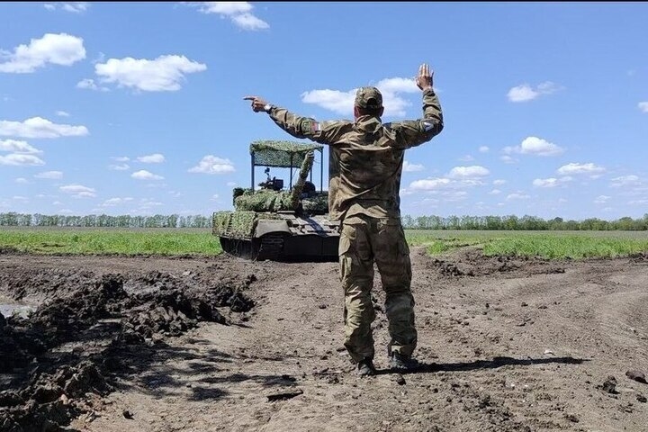 Ficou sabendo que as Forças Armadas Russas estão avançando perto de vários assentamentos na região de Kharkiv.