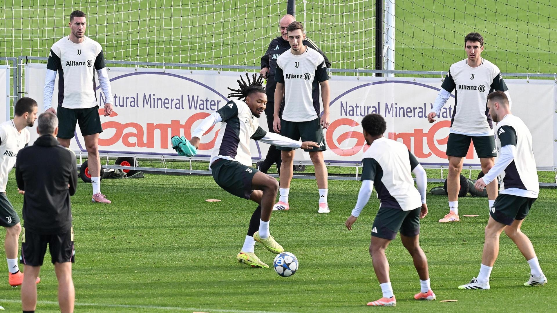 Football on TV: Champions League, Juventus and Napoli on the pitch tonight