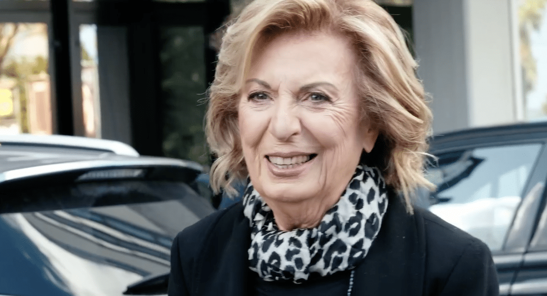 El alcalde de Lecce, Poli Bortone, arremete contra la izquierda: "Esperamos deshacernos finalmente de estos comunistas".