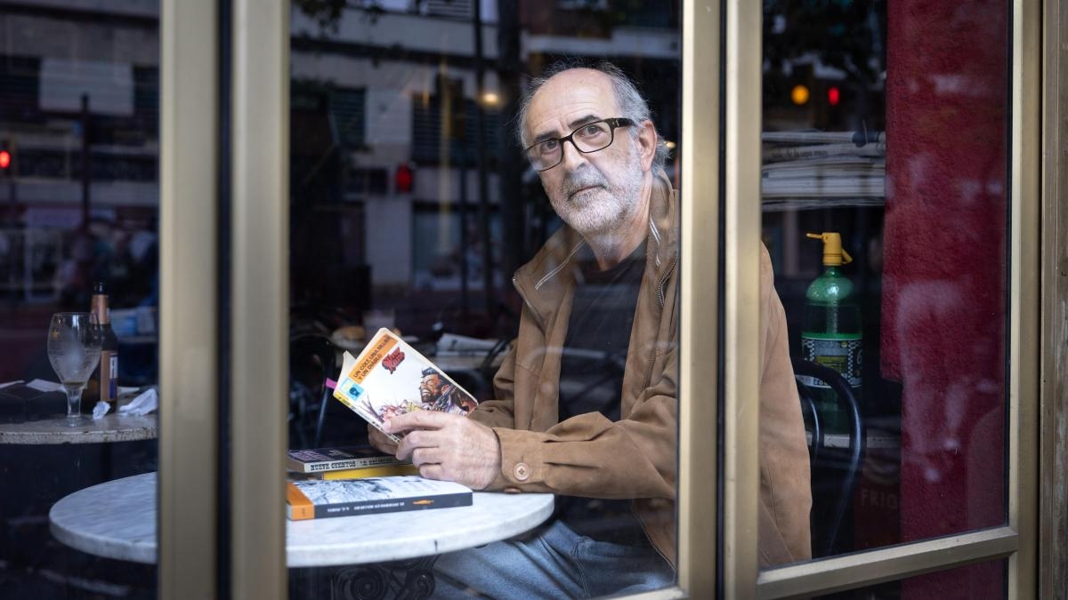 AG Porta: “Os escritores de banca sabiam levar a literatura ao povo.”