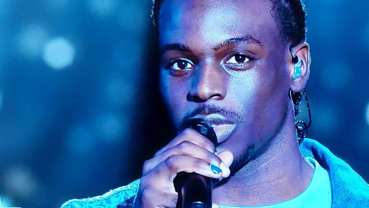 "Star Academy": Noah eliminado, Melissa se derrumba por completo en el escenario.