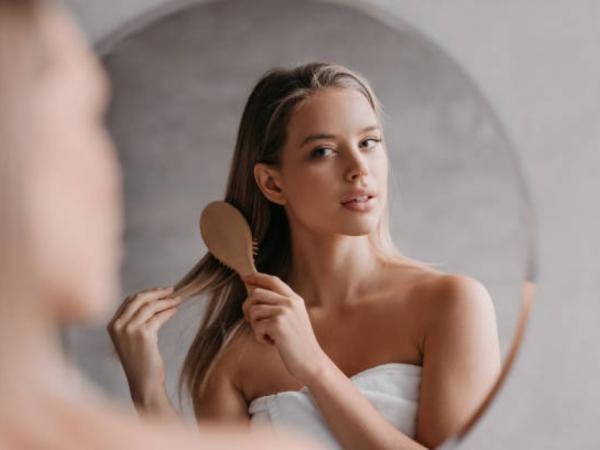 ¿Realmente el champú puede reparar el cabello? Expertos aclaran mitos comunes