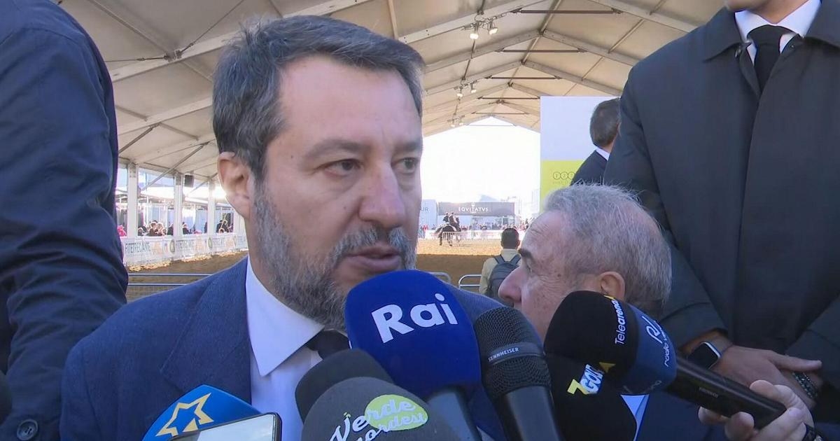 Scontro sulla manovra, le opposizioni: "Soldi ai ricchi". La replica: "Aiuti al ceto medio"