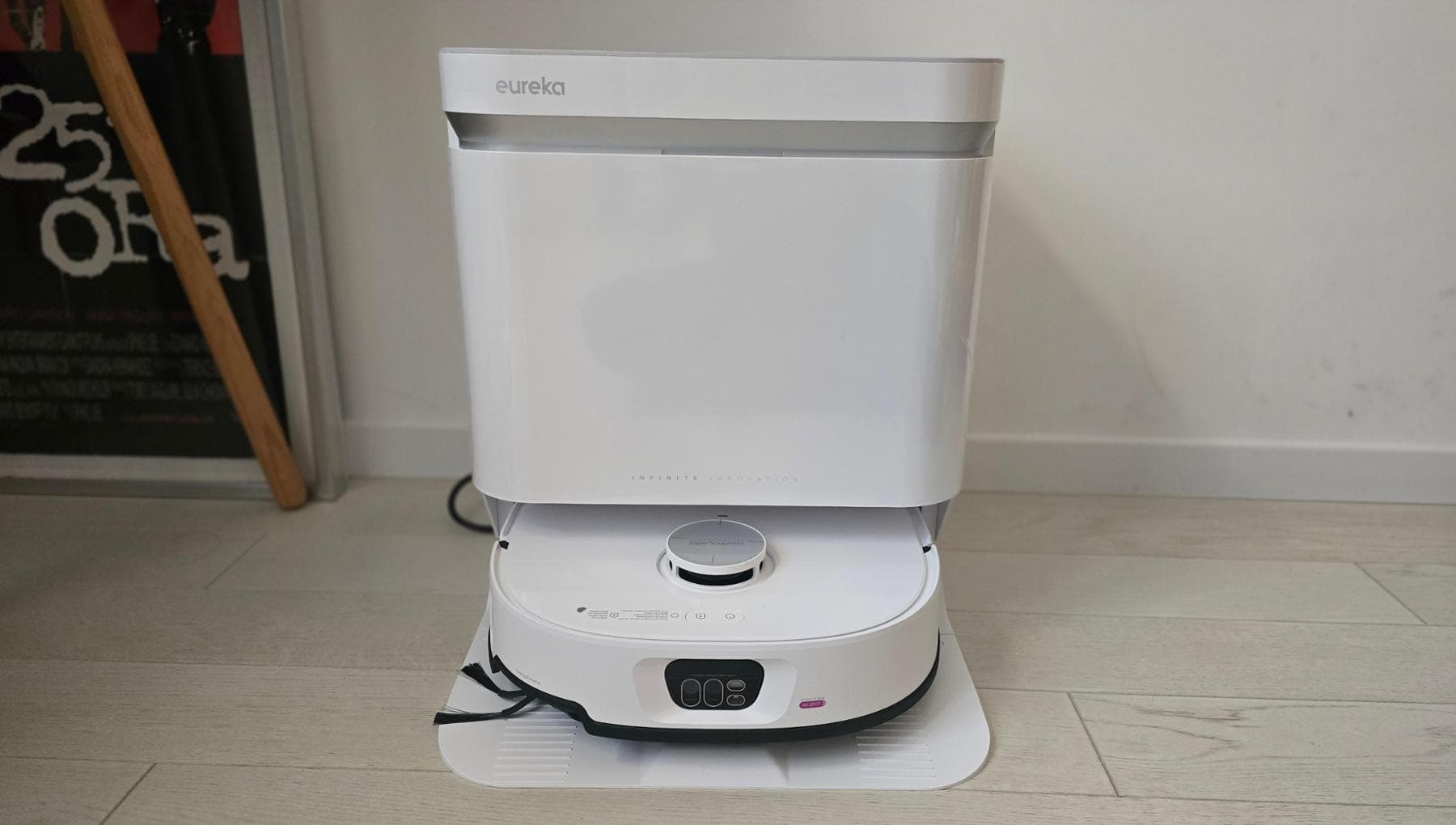 Eureka J15 Max Ultra Testbericht: Ein Saugroboter für die Ecken Ihres Zuhauses