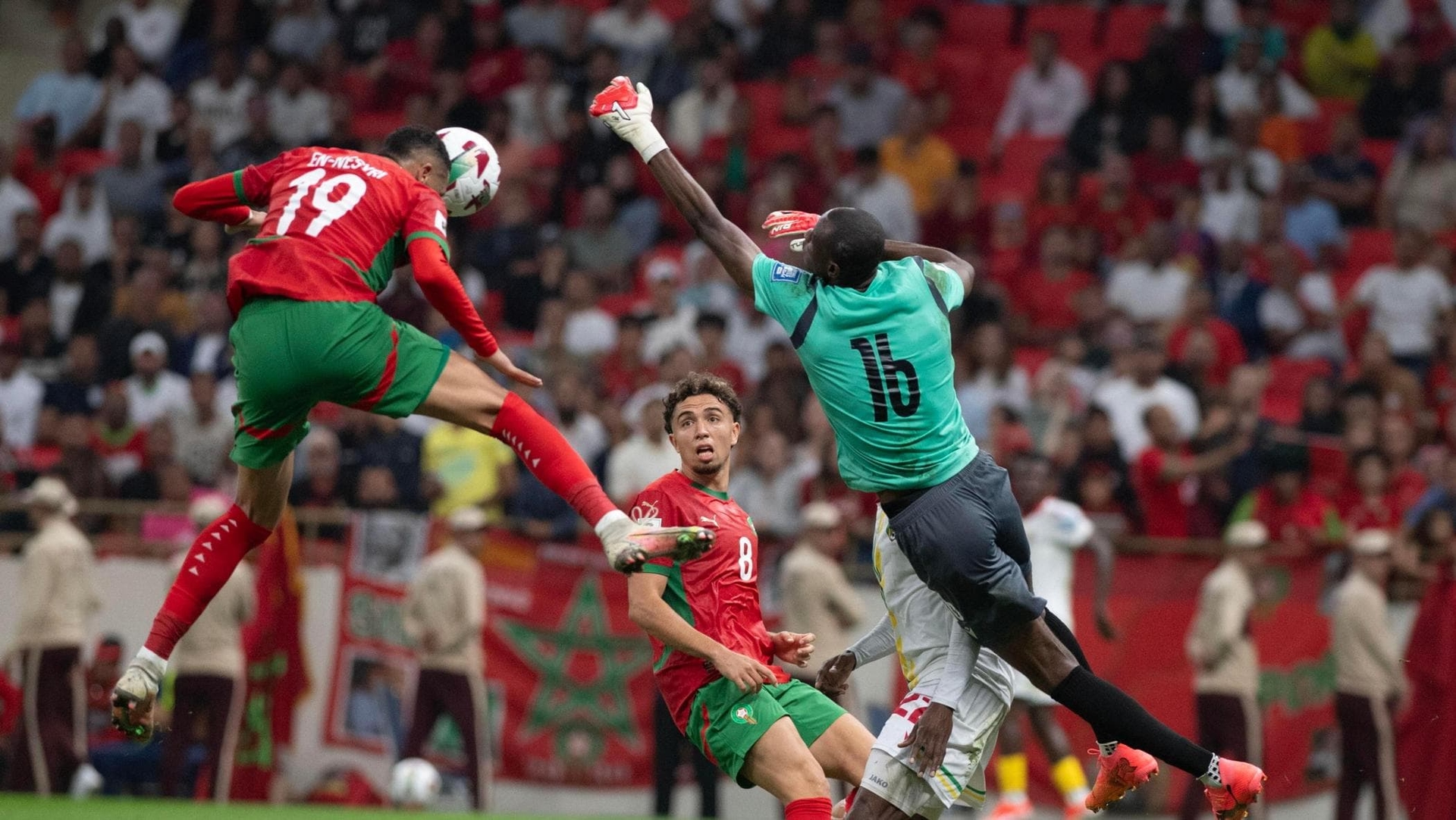 Marokko zet een historisch record neer: 16 opeenvolgende overwinningen, een prestatie die geen enkel ander nationaal team ooit presteerde.